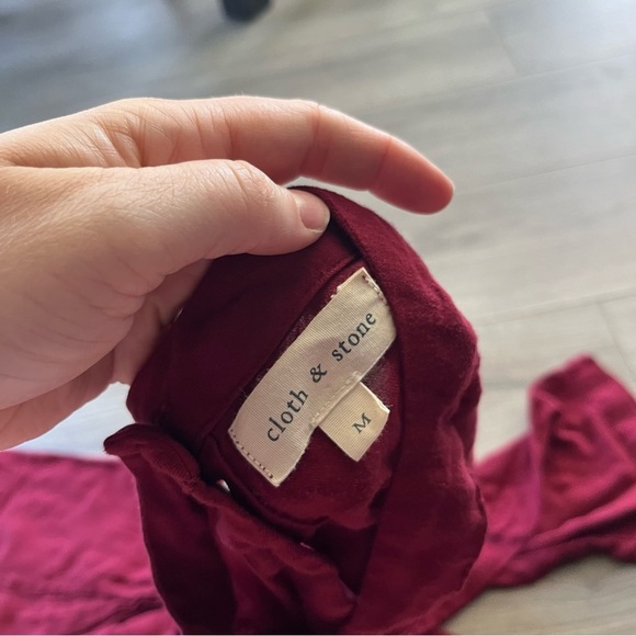 Anthropologie Cloth & Stone Womens Maroon Wine Colored Bell Sleeve Long Size M - Picture 6 of 7
